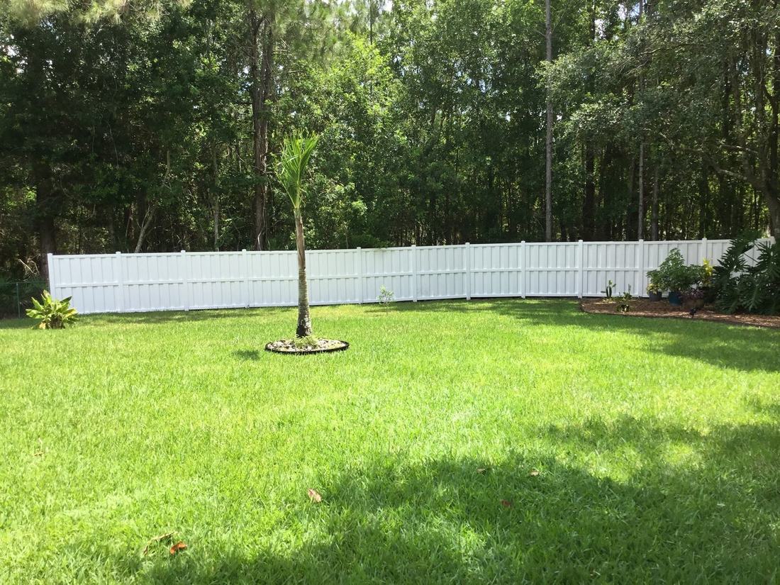 Vinyl fence